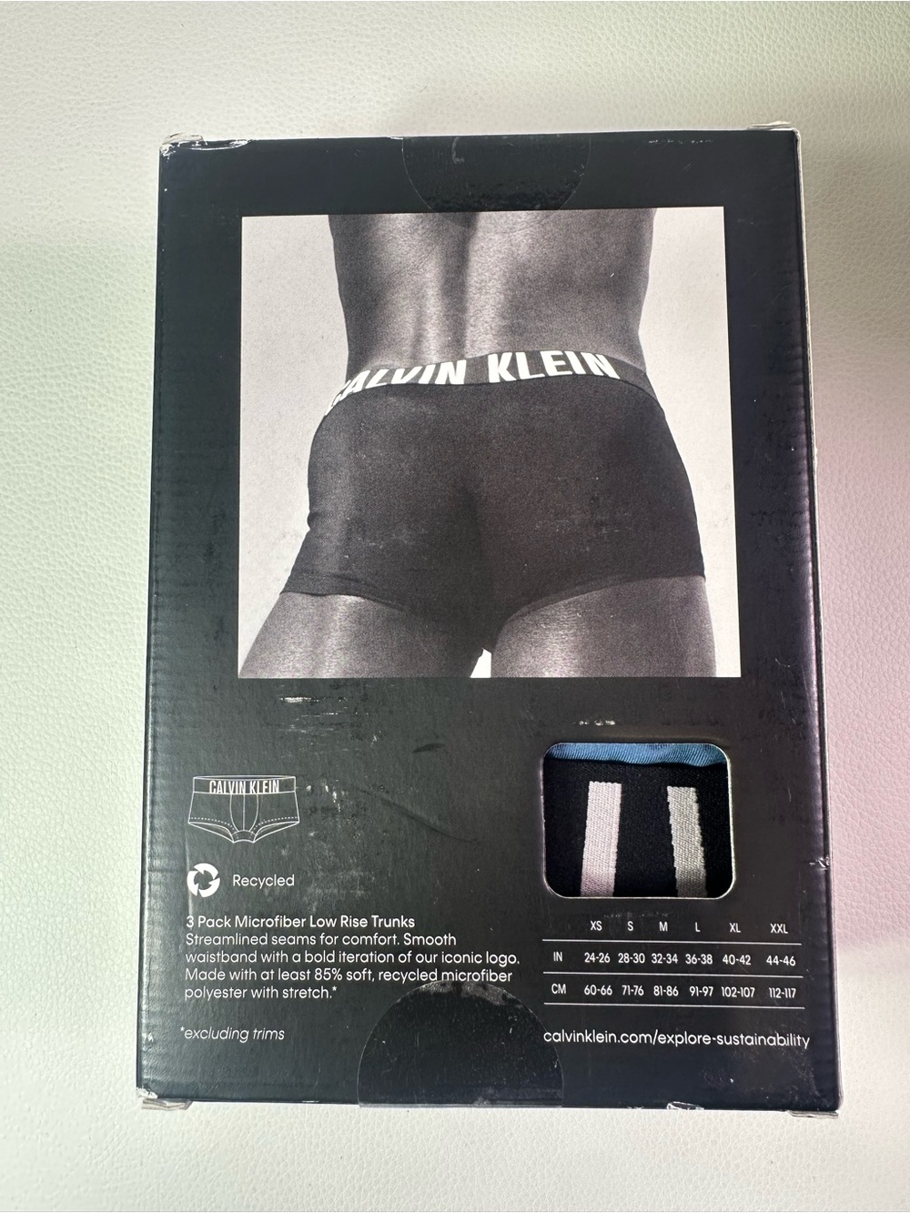 NEW 3 Pack Men’s Calvin Klein Low Rise Trunk Boxer Briefs Microfiber Size Large - Picture 2 of 4